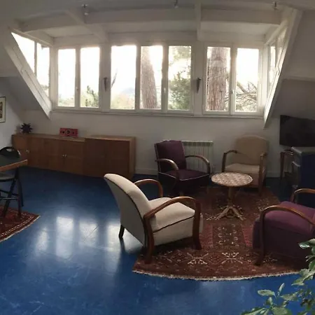 La Petite Maison * Etretat